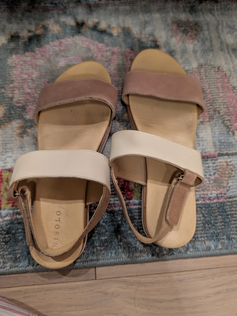 Nisolo Neutral Two-Tone Leather Sandals - Taupe & Cream